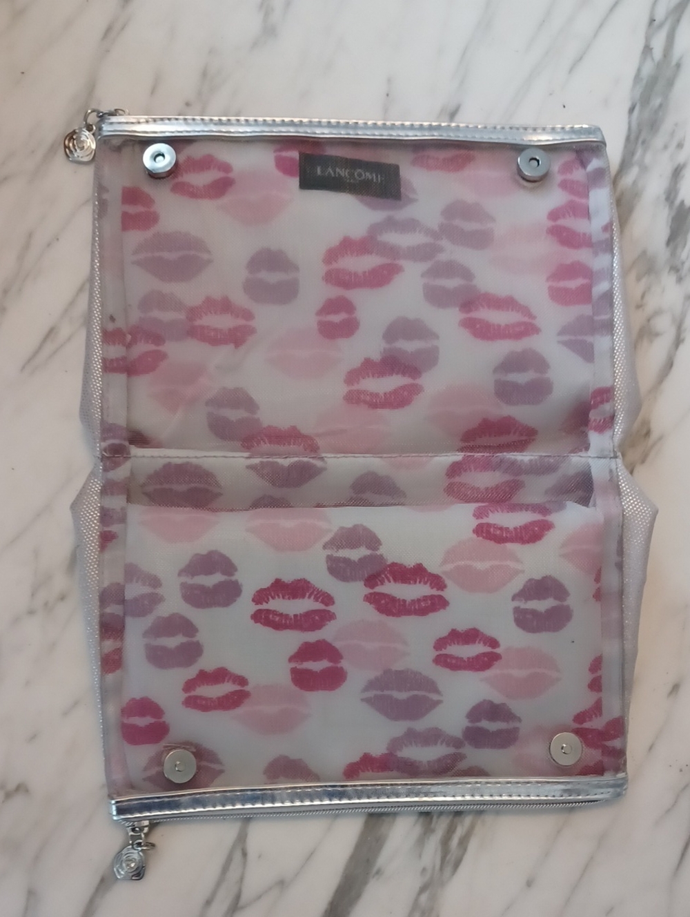Lancome Paris Makeup Pouch Silver Tone And Pink Kiss Print Travel Cosmetic Pouch